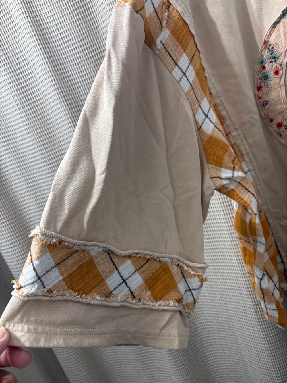 easel Beige Patchwork Peace Sign Pullover with Mustard Plaid never worn - Picture 3 of 9